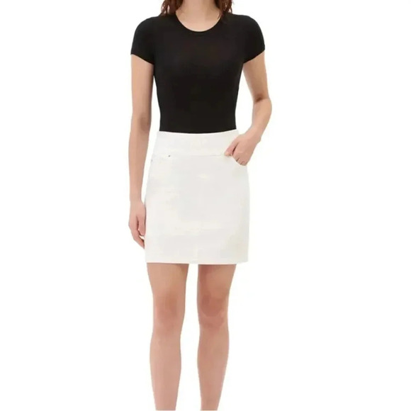 S.C. & CO Ladies' Denim Skort NWT Size XXL - Picture 2 of 9